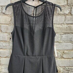 Bisou Bisou color black size 8 peplum dress